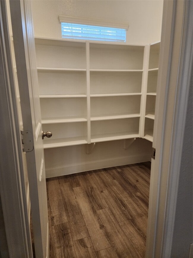 Building Photo - 11418 Carla St