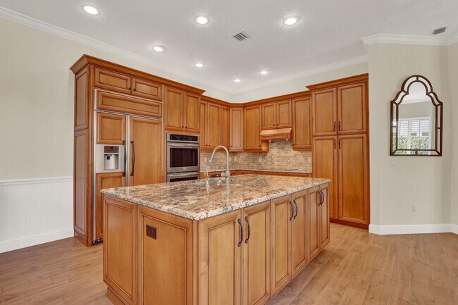 Building Photo - 2931 Twin Oaks Way