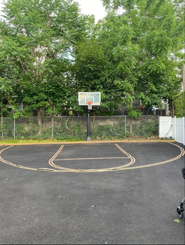 Building Photo - 682 S 19th St