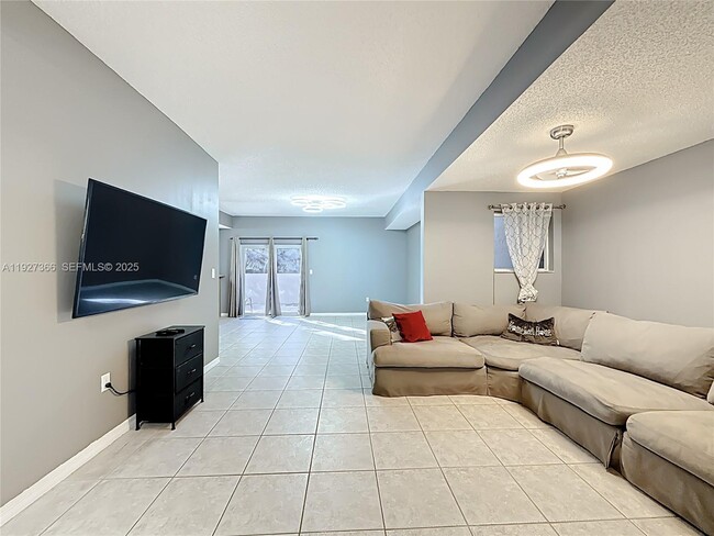 Building Photo - 5955 SW 99th Terrace