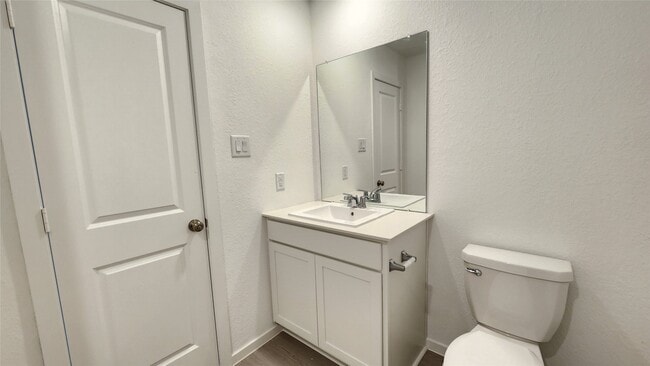 Building Photo - 16815 Old Wagon Wy