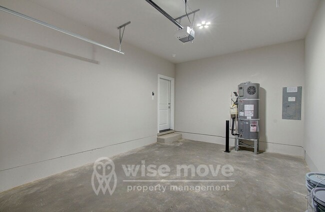 Building Photo - Garrison Square 3 bedroom- Brand New!