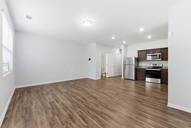 Building Photo - 3068 Tarian Way