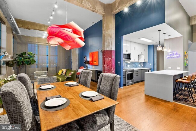 Building Photo - 1200 Steuart St