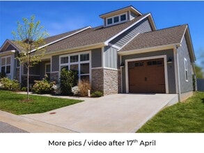 Building Photo - 7 Heartleaf Cir