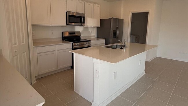 Building Photo - 1542 Jessica Blvd