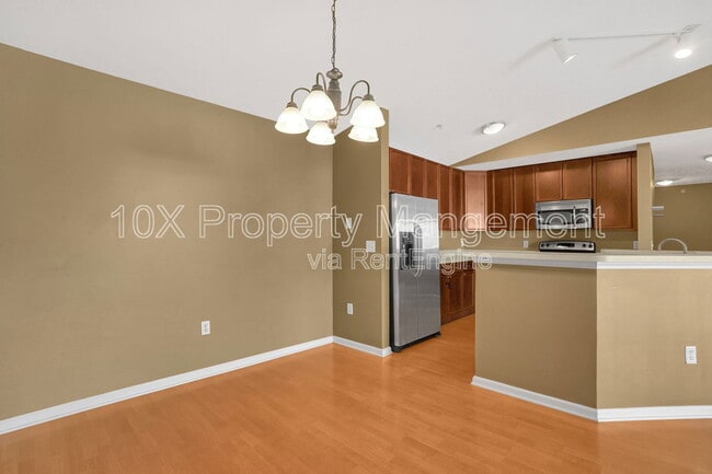 Building Photo - 705 Hidden Springs Dr