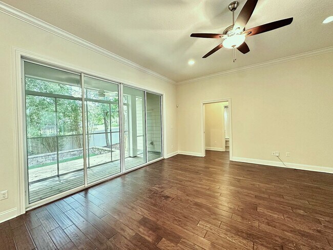 Building Photo - 4 Bed/3 Bath Coastal Beauty!