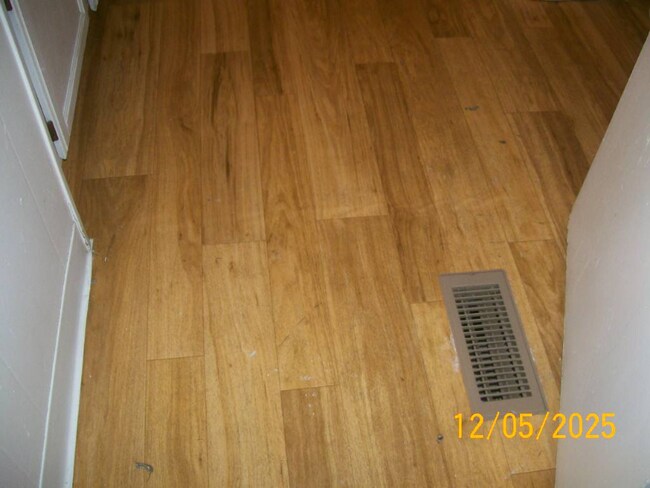 Building Photo - 3098 Springhill Rd