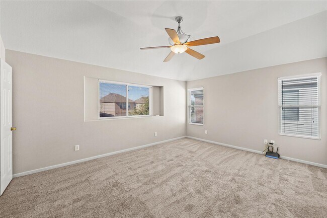Building Photo - 3006 Madison Elm St