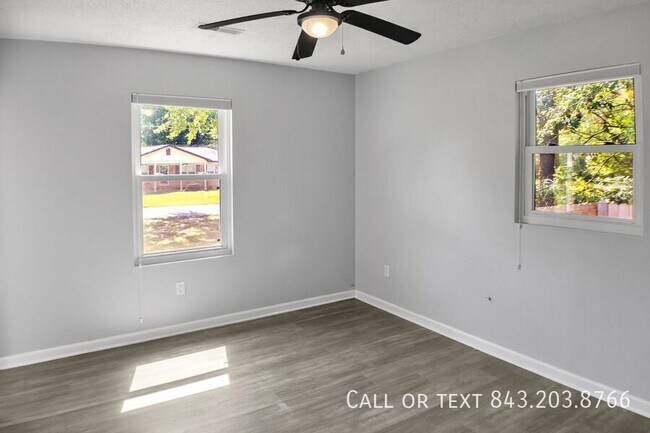Building Photo - 227 Jean Wells Dr