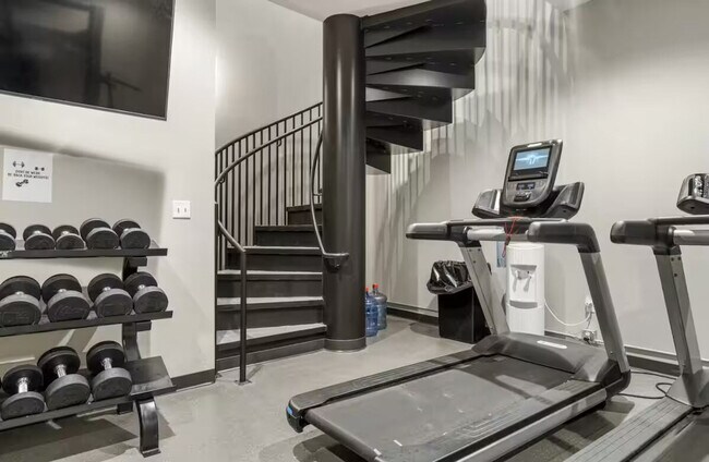 Building Photo - 110 N Boston Ave