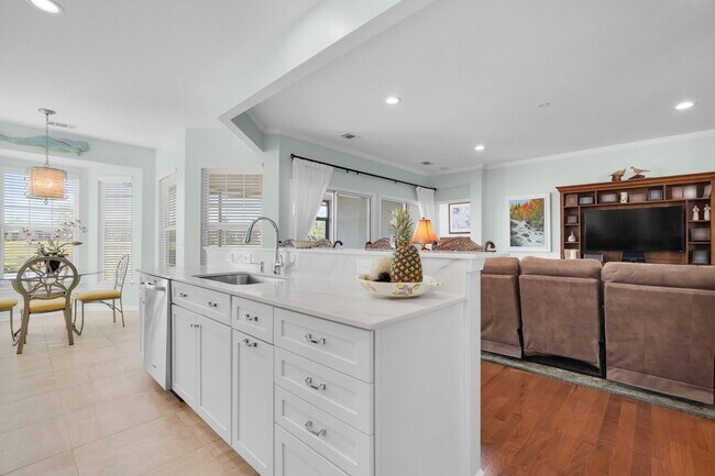 Building Photo - 17 Thomas Bee Dr