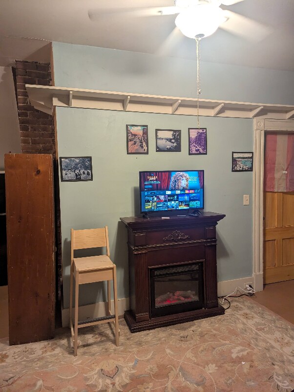 Building Photo - 52 Fairfield Ave