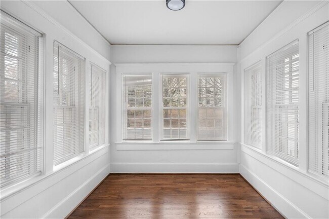 Building Photo - 360 Ponce De Leon Ave NE