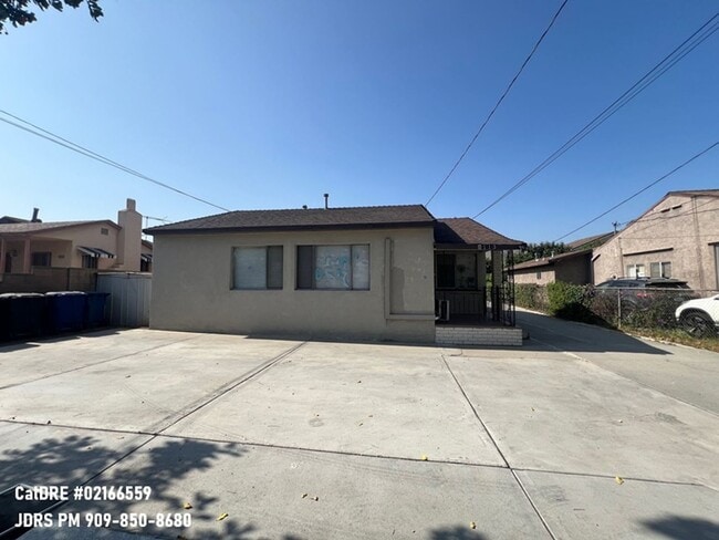 Building Photo - Rosemead 2 Bedroom Home