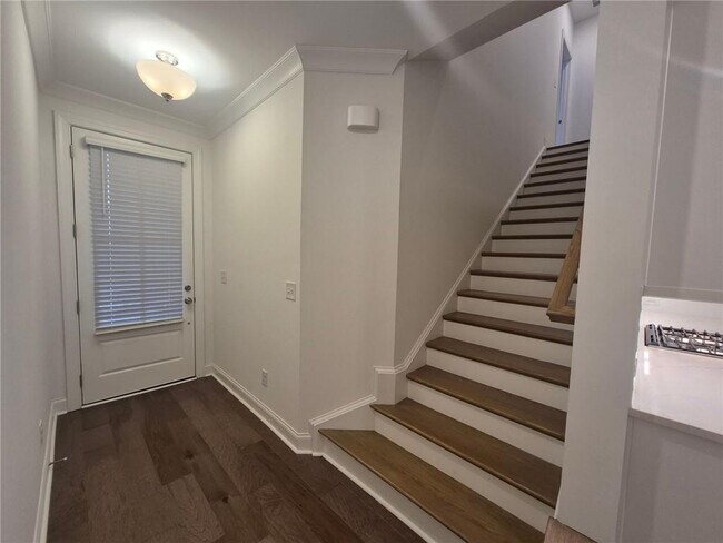 Building Photo - 5234 Riden Ct