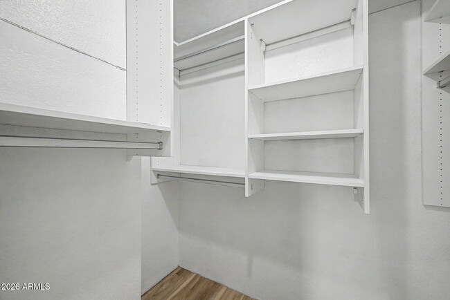 Building Photo - 5995 N 78th St