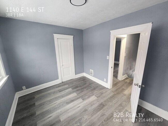 Building Photo - 1140 E 144th St