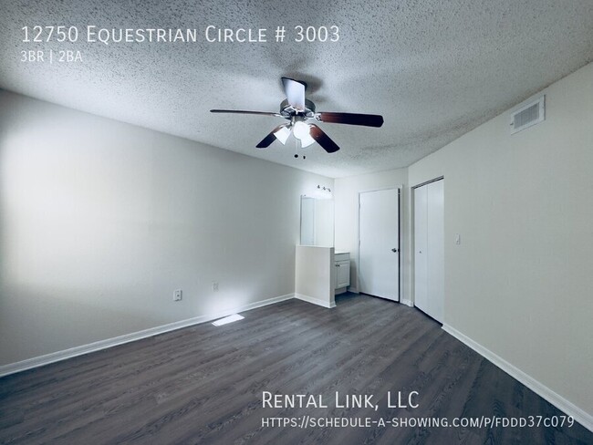 Building Photo - 12750 Equestrian Cir