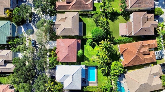 Building Photo - 4383 Laurel Ridge Cir