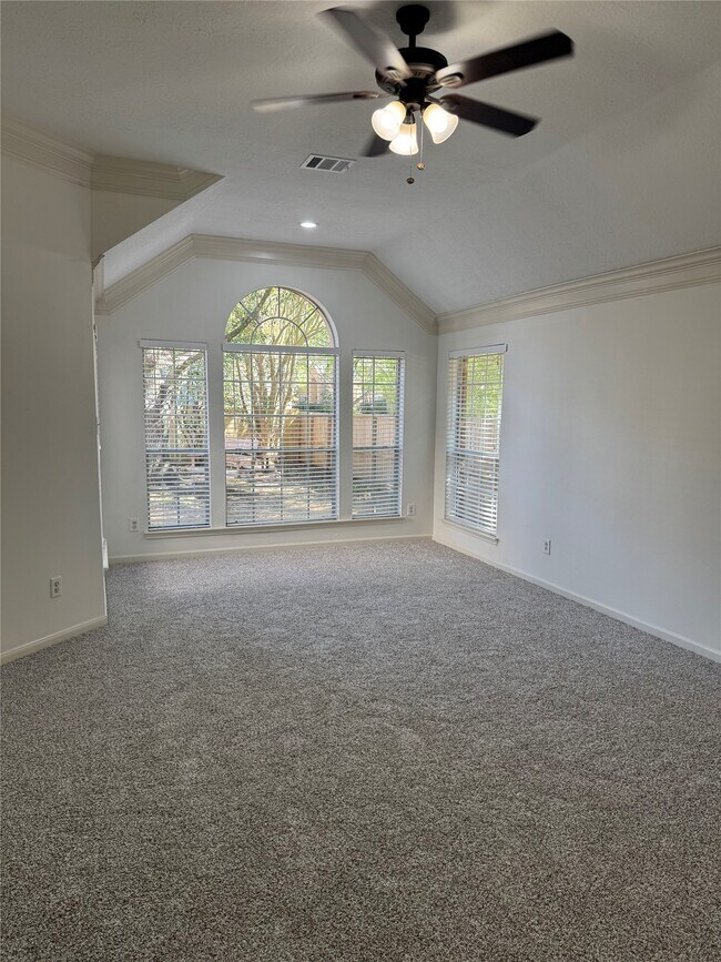 Building Photo - 3802 Canary Grass Ln