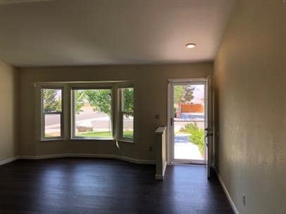 Building Photo - 101 Woodlake Ct