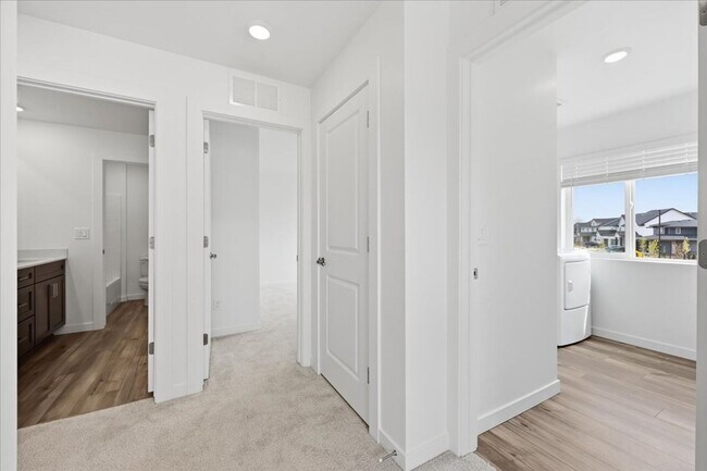 Building Photo - Brand New 3 Bed 3 Bath Townhome