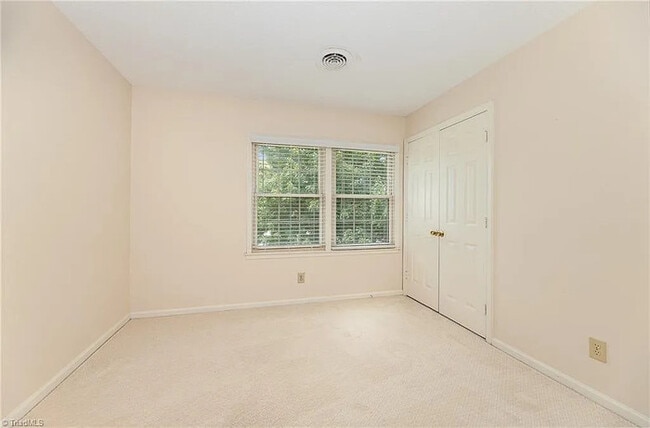 Building Photo - Earn Wealth While Leasing - Like a Homeown...
