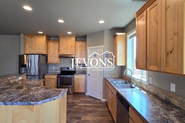 Building Photo - A charming and well-located single-family home!
