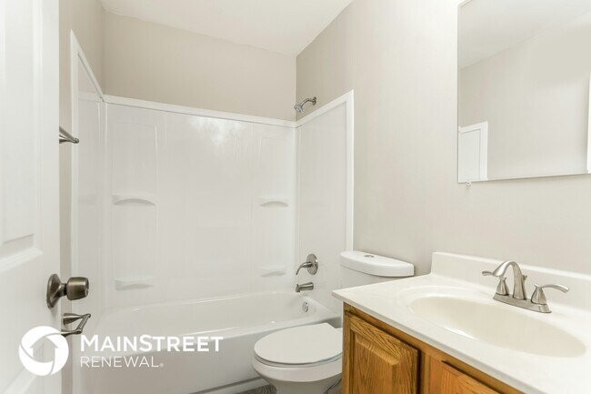 Building Photo - 3717 Argonne Forest Dr