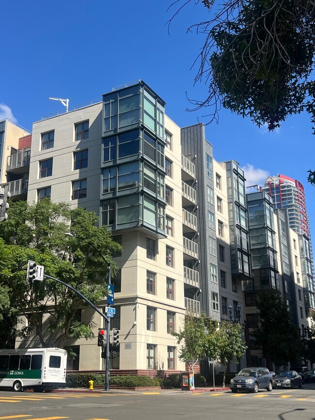 Building Photo - 1150 J St