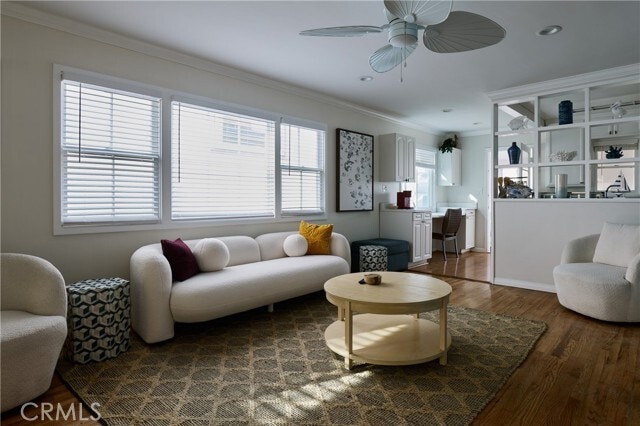 Building Photo - 5267 E Ocean Blvd