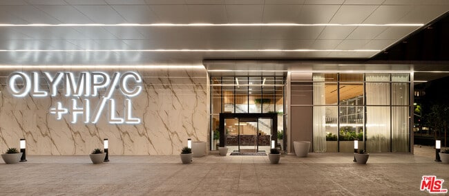 Building Photo - 230 W Olympic Blvd