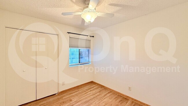Building Photo - 16402 N 31st St