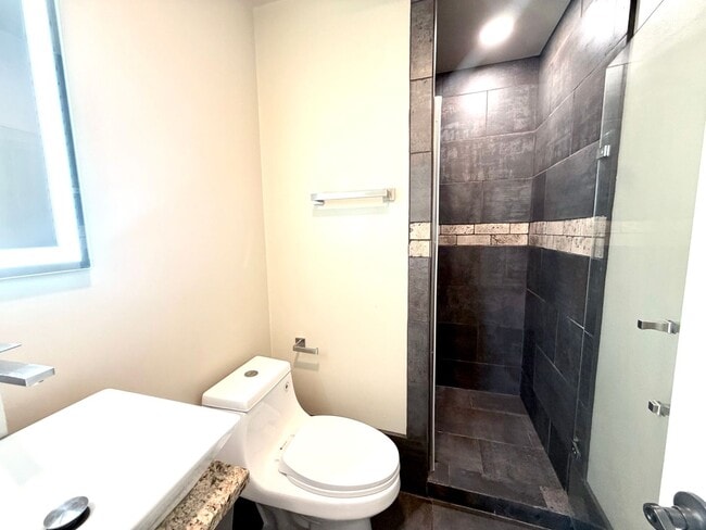 Building Photo - Stylish Two-Story Duplex with Loft, Fireplace & Private Backyard in New Braunfels!