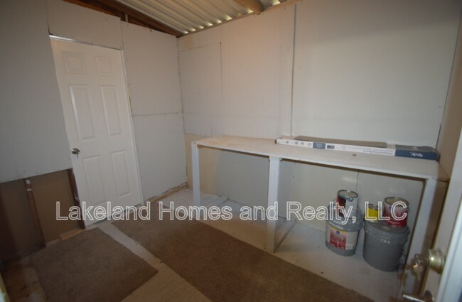 Building Photo - 3134 Skyview Dr