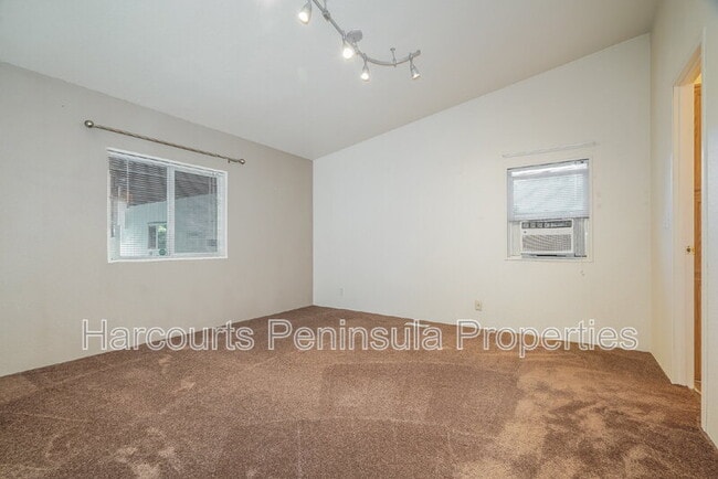 Building Photo - 9110 144th St Ct NW