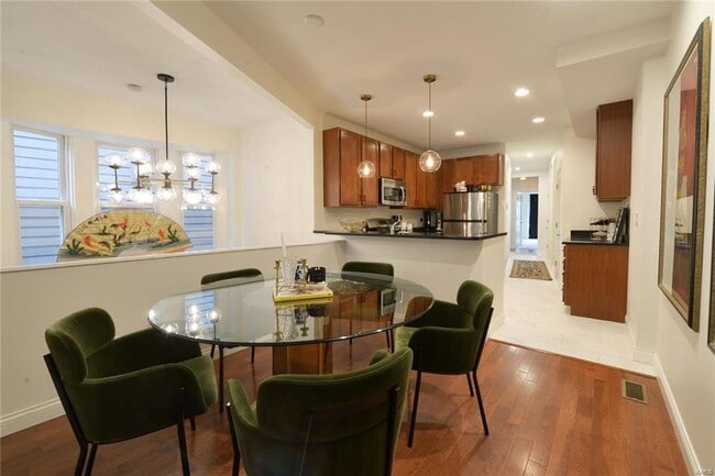 Building Photo - 4317 Maryland Ave