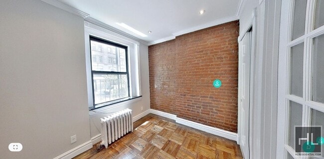 Building Photo - 219 E 23rd St