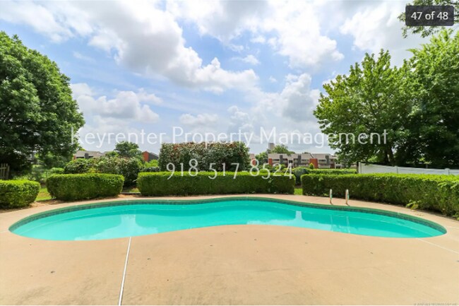 Building Photo - 3 Bed 2 Bath South Tulsa with Pool, Jenks Schools