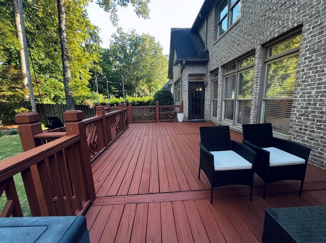 Building Photo - 6116 Rosemont Ct