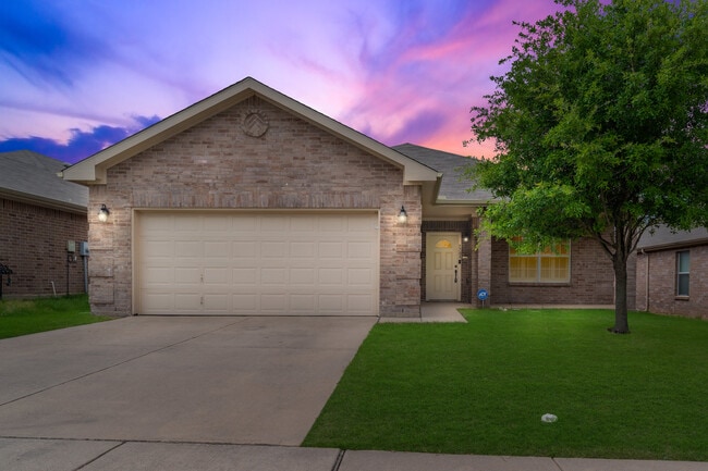 Building Photo - 5708 Sapphire Pool Trl
