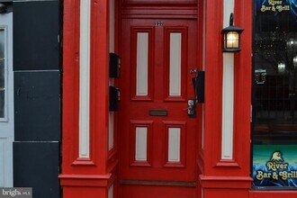 Building Photo - 127 N Market St