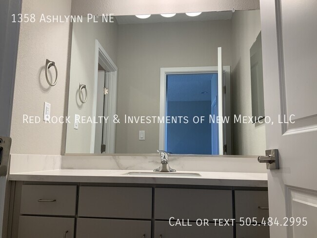 Building Photo - 1358 Ashlynn Pl