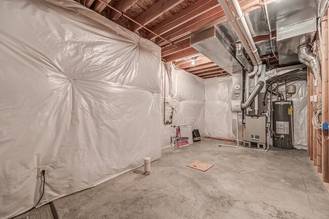 Building Photo - 14017 Haskins St