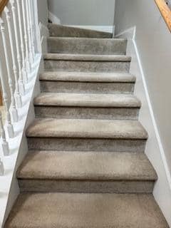 Building Photo - 764 Majestic Dr