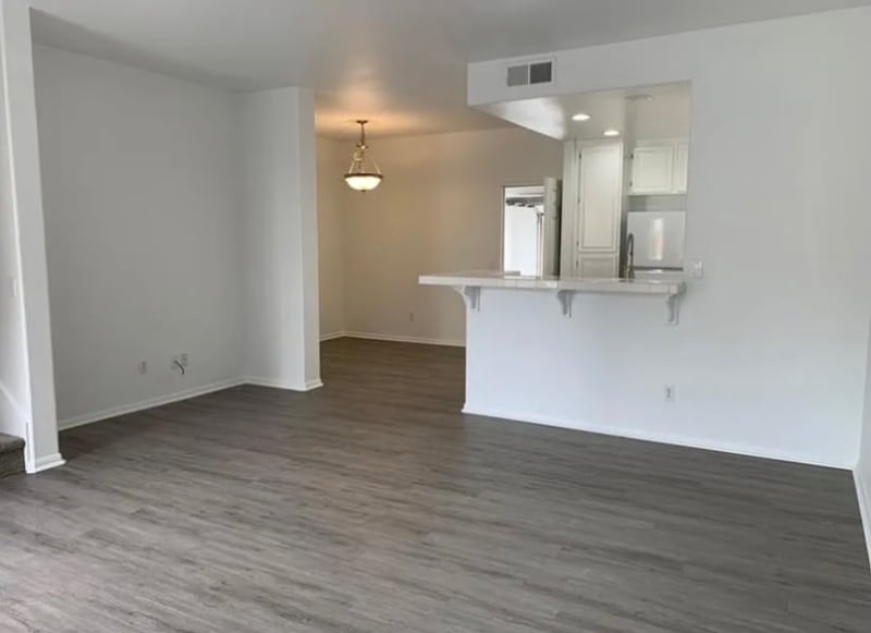 Building Photo - 1460 Rancho Rose Way