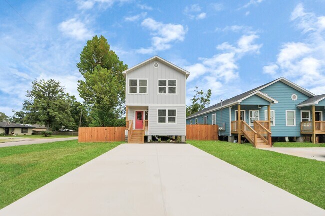 Building Photo - 1316 W Willis St