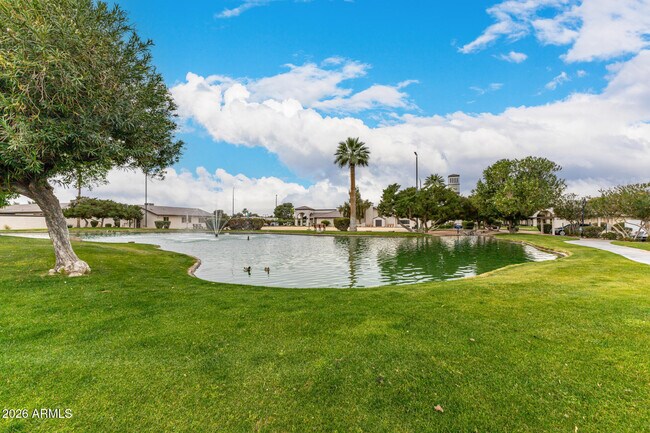 Building Photo - 475 Leisure World